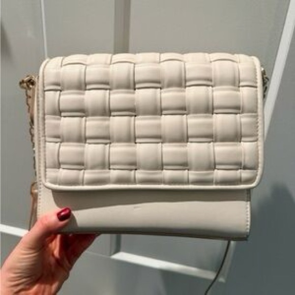 a. New day Woven Flap Shoulder Bag in Cream